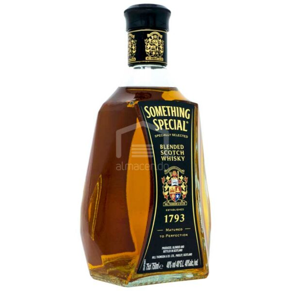 Whisky-Something-Special-_750ml_-Turn Whisky Escosés Something Especial, 750 ml