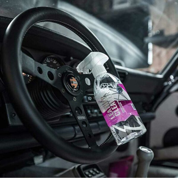 Q²M Leather Cleaner Mild Gyeon Pre-revestimiento Suave, 16.9 oz