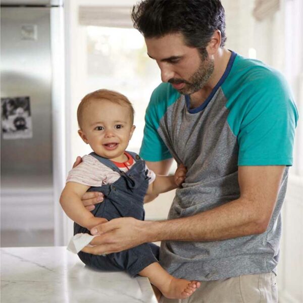 Toallitas-Limpiadoras-de-Manos-y-Cara-Aveeno-Sin-Fragancia-(25-uds)-Back-2 Toallitas Limpiadoras de Manos y Cara Aveeno Sin Fragancia (25 uds)