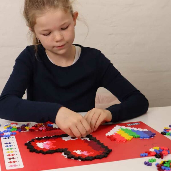 Rompecabezas por Números de 250 piezas Modelo Corazones Plus-Plus