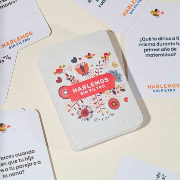 Juego-de-Cartas-Hablemos-Sin-Filtro-Madres-Front-3 Juego de Cartas Hablemos Sin Filtro Madres