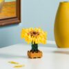 wholesale_plusplususa_com-05163_Tube_300pc_Inspired_VanGogh_Lifestyle_1 Juego de Construcción Motivo Girasoles de Van Gogh Plus-Plus(Tubo de 350 piezas)