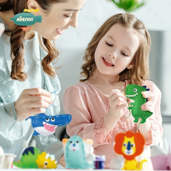 Kit de Manualidades "Mi Primer Kit de Bordar Amigos del Mar" Avenir