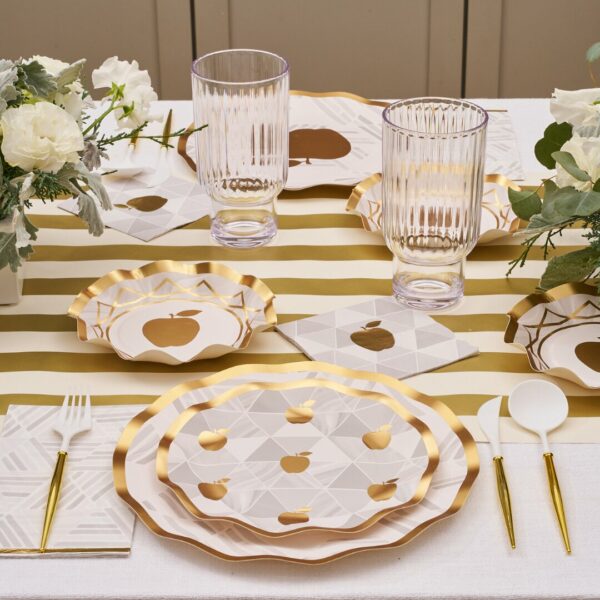 www_sophistiplate_com-4 Platos Desechables Para Ensaladas y Postres con Motivo "Golden Apple" de 8" (8 uds)