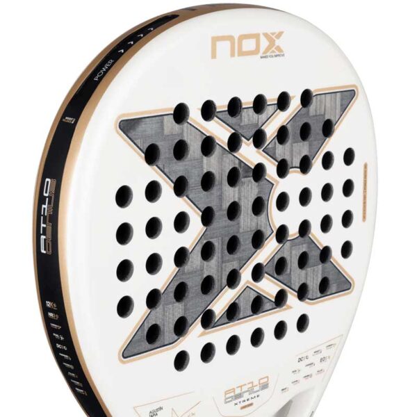 Pala de Pádel NOX AT10 12K Alum Xtrem 2026 by Agustín Tapia